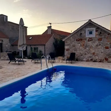 Сasa de vacaciones Las Vezac