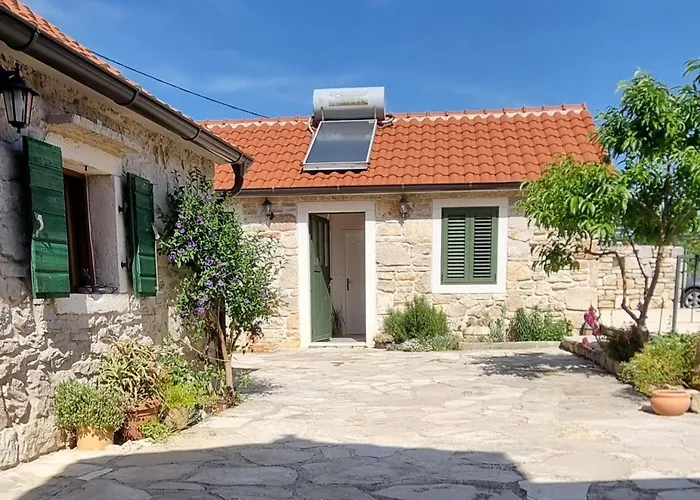 Las Vezac Vikendica Vezac